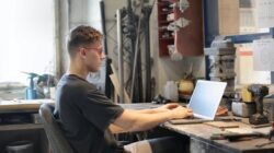 Gadget Repair Lv – Buy/repair/sell Made Easy