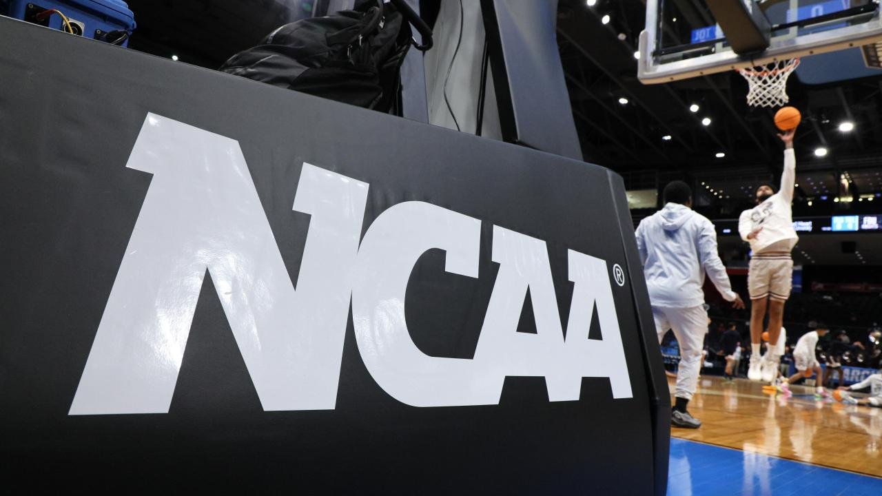 Utah State Depth Chart Preview: Quarterbacks and Running Backs - Yahoo ...