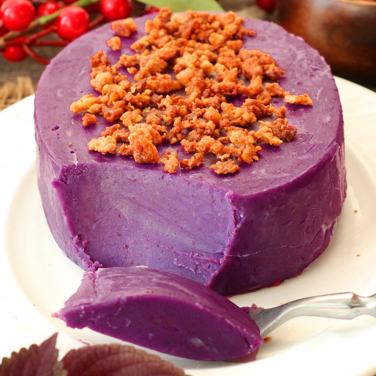 Ube Cake Roll (Filipino Purple Yam Roll Cake) | Foodaciously
